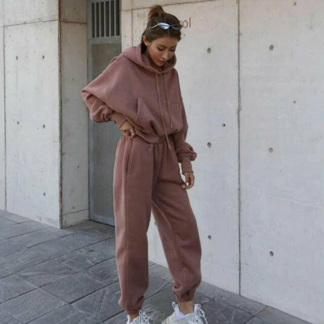 Women Warm Hoodie and Pants Set - muscleflexzone