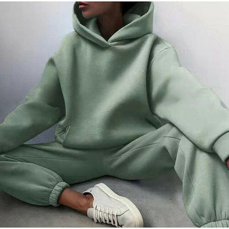 Essential Winter Hoodie Sweat Set - muscleflexzone