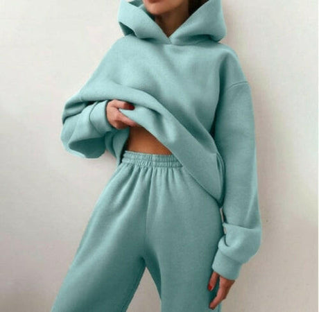 Essential Winter Hoodie Sweat Set - muscleflexzone