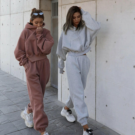 Women Warm Hoodie and Pants Set - muscleflexzone